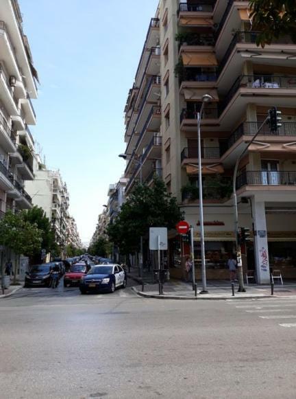 Manina Seaside Apartment Thessaloniki Exterior foto